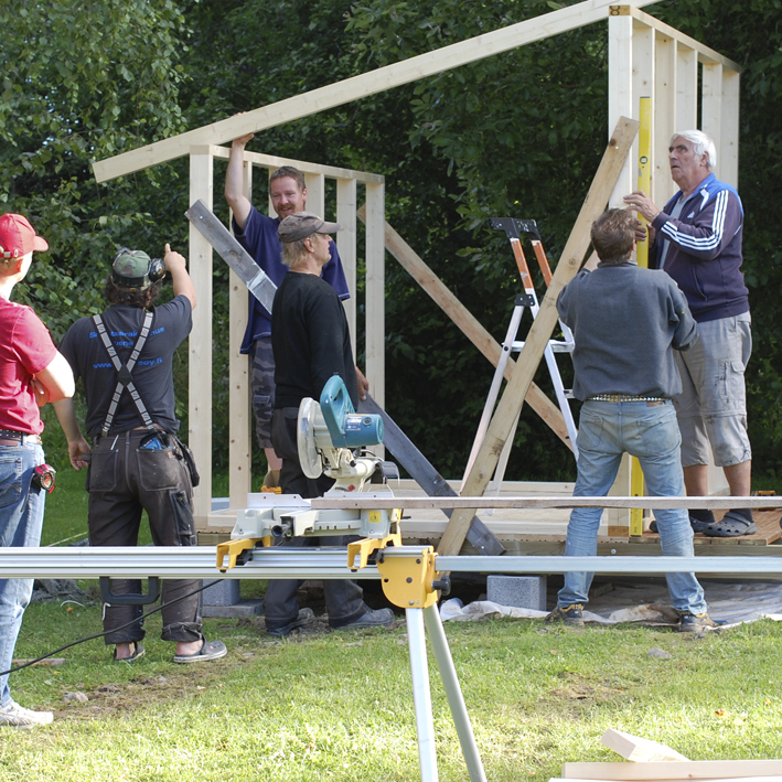 Leikkimökin rakennustalkoot 2015